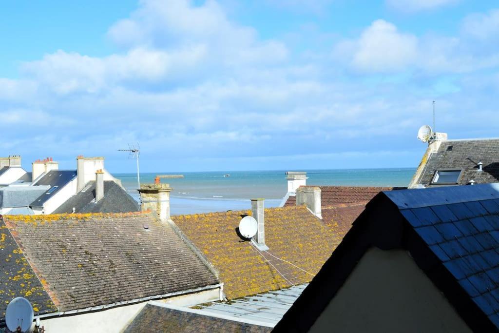 Le Joffre - Studio Sur La Digue En Centre Ville Arromanches-les-Bains Exteriér fotografie
